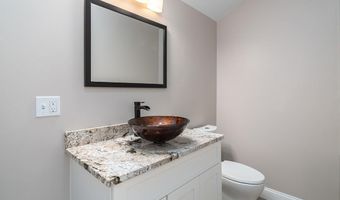 838 Reservoir Ave, Cranston, RI 02910