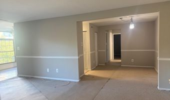 3300 WOODBURN VILLAGE Dr 23, Annandale, VA 22003