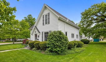 617 E 9th St, Auburn, IN 46706