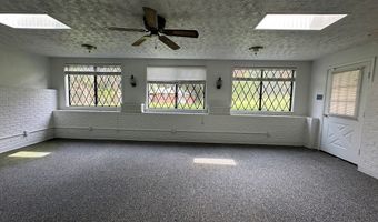 2920 Ranch Rd, Ashland, KY 41102