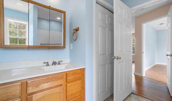 1331 Dunbar Ave, Bay St. Louis, MS 39520