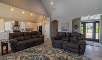 114 Goose Ct, Altamont, MO 64620