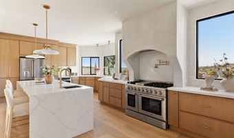 3010 Cadencia St, Carlsbad, CA 92009