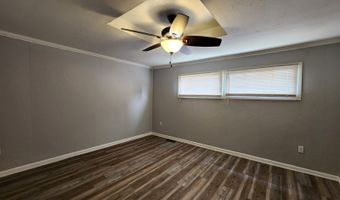 1902 E 38th St, Anderson, IN 46013