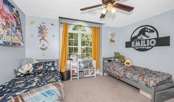 7 Oak Ridge Dr, Atkinson, NH 03811