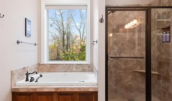 2628 Mountain Rd, Bartlesville, OK 74003