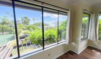 123 D Maunalua Ave 18, Honolulu, HI 96821
