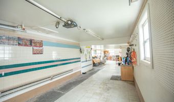 120 S Woodworth St, Algona, IA 50511