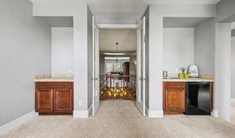 294 W GRAND CANYON Dr, Chandler, AZ 85248