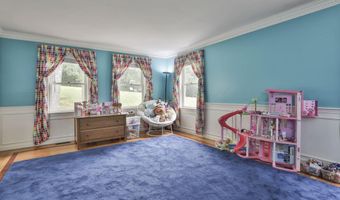 41 Wellesley Dr, Bedford, NH 03110