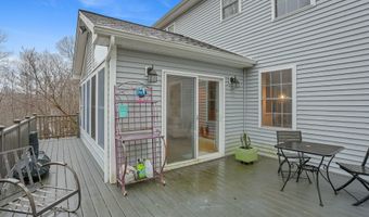 188 Falls Rd, Bethany, CT 06524