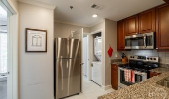 250 Broad St W 819, Athens, GA 30601