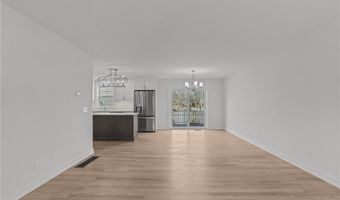 50 Red Maple Ln, Warwick, RI 02886