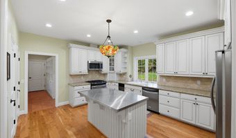 1027 SEABIRD Dr SW, Bandon, OR 97411