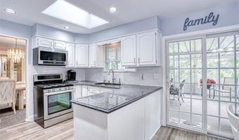 23 Marjorie Dr, Airmont, NY 10901