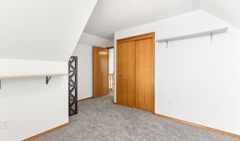 16056 NW TELSHIRE Dr, Beaverton, OR 97006