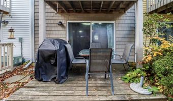 93 Park Ave 1204, Danbury, CT 06810