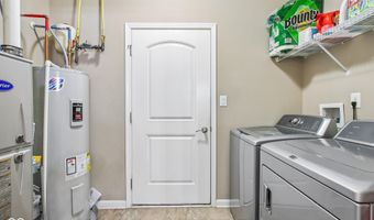 425 Dylan Dr, Avon, IN 46123