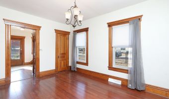 1134 Rapids St, Adel, IA 50003