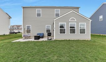 39 Thoreau Dr, Ashville, OH 43103