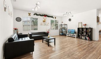 3180 Toopal Dr, Oceanside, CA 92058