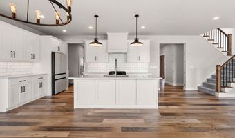 N9239 LAURA Street, Appleton, WI 54915