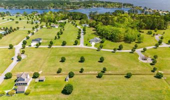 193 Southern Way, Arapahoe, NC 28510