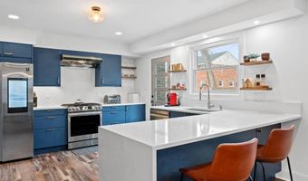 9817 FERNWOOD Rd, Bethesda, MD 20817