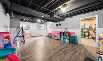 205 S 1st Ave, Brandon, SD 57005