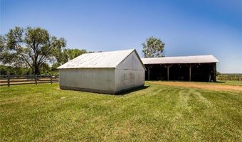 2598 County Road 9001, Amoret, MO 64722