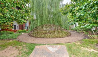 505 SE D St, Bentonville, AR 72712