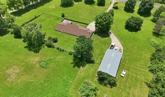 17274 Kansas Ave, Basehor, KS 66012