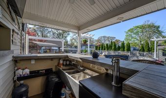 293 Louis Ave, Bayville, NJ 08721