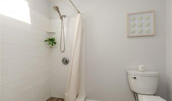 63 Duck Cove Rd, North Kingstown, RI 02852