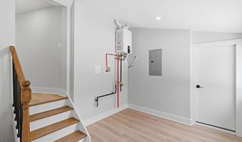 630 E Bay Ave, Barnegat, NJ 08005