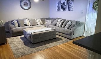 380 Sunset Ave 12, North Providence, RI 02904