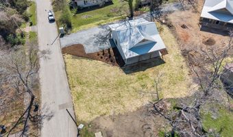 803 Brooks St, Abbeville, SC 29620