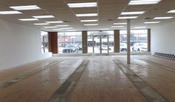 1052 S Arlington Heights Rd, Arlington Heights, IL 60005