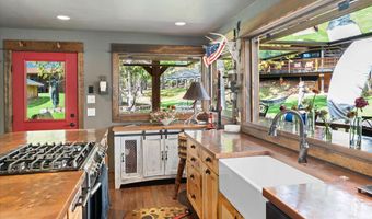 2130 Lion Mountain Rd, Whitefish, MT 59937