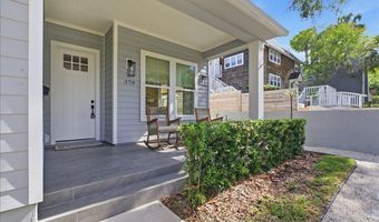 370 8TH St, Atlantic Beach, FL 32233