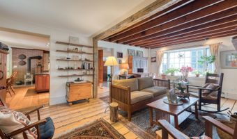 80 W Main St, Chester, CT 06412