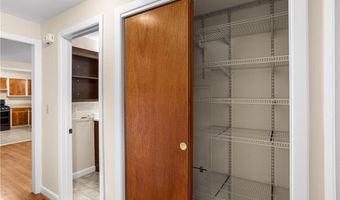 85 Sachem Rd, North Kingstown, RI 02852