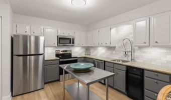 4 DUDLEY Ct, Bethesda, MD 20814