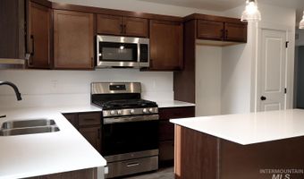 1907 Oregon Ln, Caldwell, ID 83605