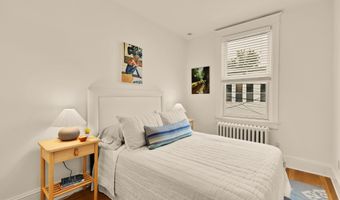 222 TENNESSEE Ave NE, Washington, DC 20002