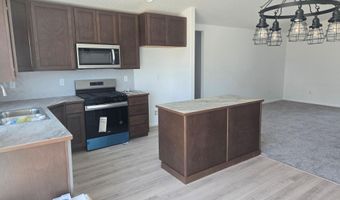 165 S TREELINE St, Airway Heights, WA 99001