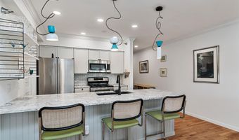 33 North Ave 12, Burlington, VT 05401