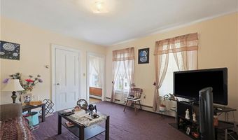 19 Elm St, Cumberland, RI 02864