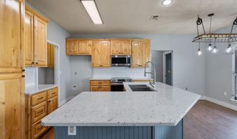 417 Magnolia St, Hico, TX 76457