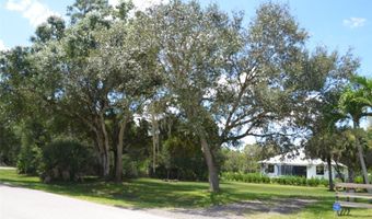 2400 Leavitt Rd, Alva, FL 33920